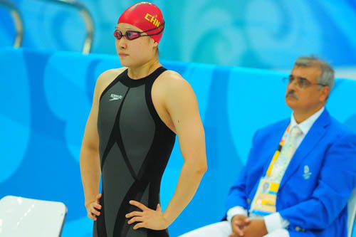 �D�ģ�Ů��200�׵�Ӿ���Ӹ�Z�� ���ŝM�M