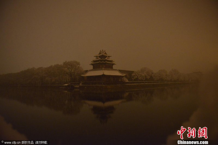 2013��3��20�գ��r(n��ng)�v�Ĵ���������׃�ı���ӭ����һ����ѩ��ѩ�󵽱�����ѩ����ӳ���¸�������������������ǰ��һ����(ji��)�������g�������������֮�f���XС�� �z CFPҕ�X�Ї�