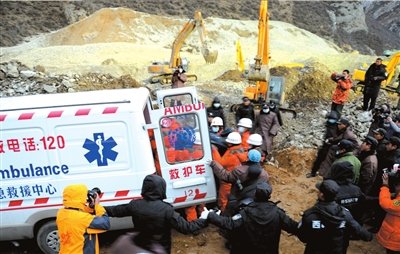 西藏滑坡失蹤者身份均已確認(rèn) 家屬千里尋親