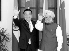 李克強(qiáng)訪印24小時兩度會晤辛格 凸顯高度重視