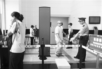 ���z�M(j��n)��