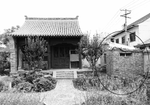 �@�g9.6ƽ���׵�С�ݣ���Ȧ̎���������޿����̔rͣ������