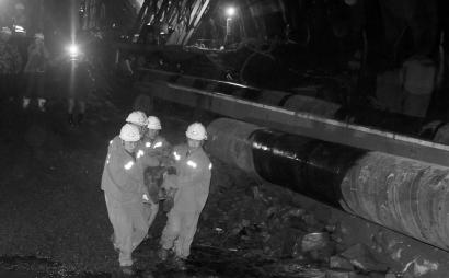 ���¸���һ������ͨ���������o�ˆT�ӑ�(y��ng)��ȥ������ӛ�������z