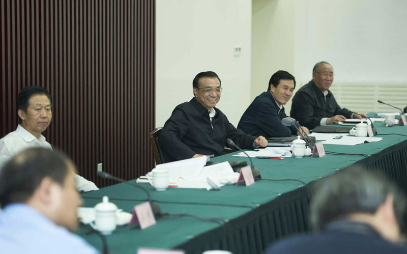 ��ˏ�׌�����w��(j��ng)�����c�����ڷ��ա��挦��