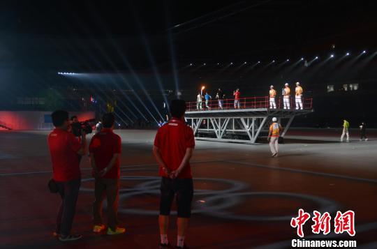 8��16���賿���Ͼ����W��(hu��)�_�]Ļʽ����(d��o)��ꐾS��ָ��(d��o)�c(di��n)���ݾ���ˇ���z