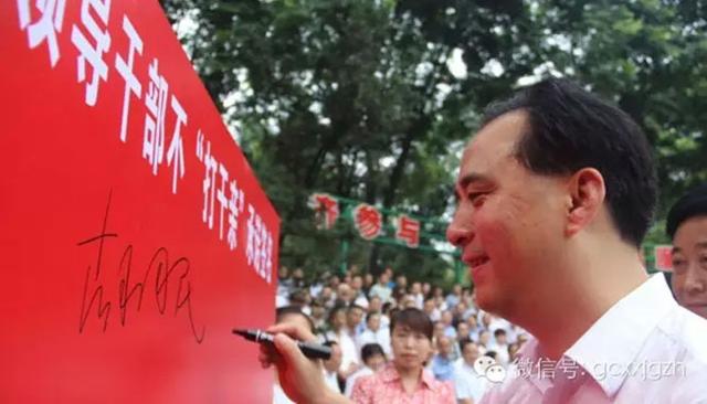 �Ĵ�����300��نT������Ĳ��J(r��n)�ɵ�����(d��ng)�ɵ�