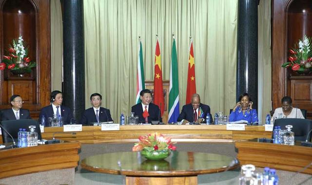 �D�飺2015�� 12��2����������ϯ��(x��)��ƽ�ڱ���������ͬ�Ϸǿ��y(t��ng)���R�e�Е�(hu��)Մ��