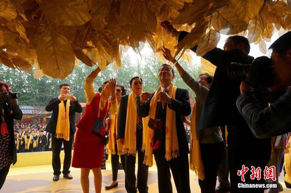 ���f�˾��׻ʵ۹���Ӱ����� ʒ�f�L����