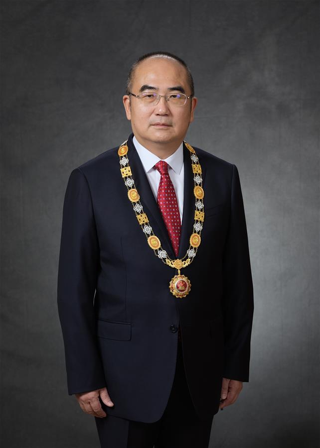 (新華網(wǎng))“人民英雄”國家榮譽(yù)稱號獲得者——張定宇