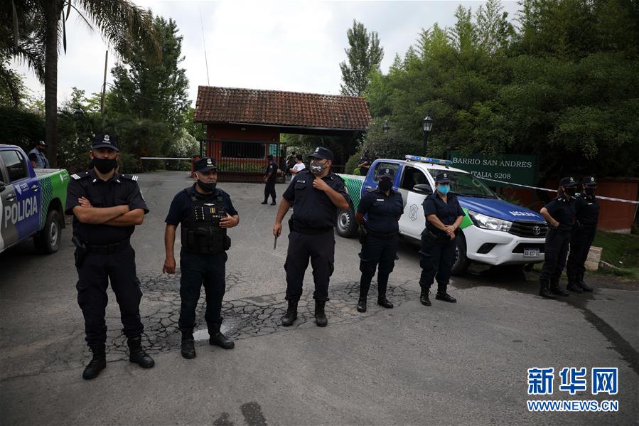 ���w������1���R����{ͻ�l(f��)�Ĺ�ȥ��