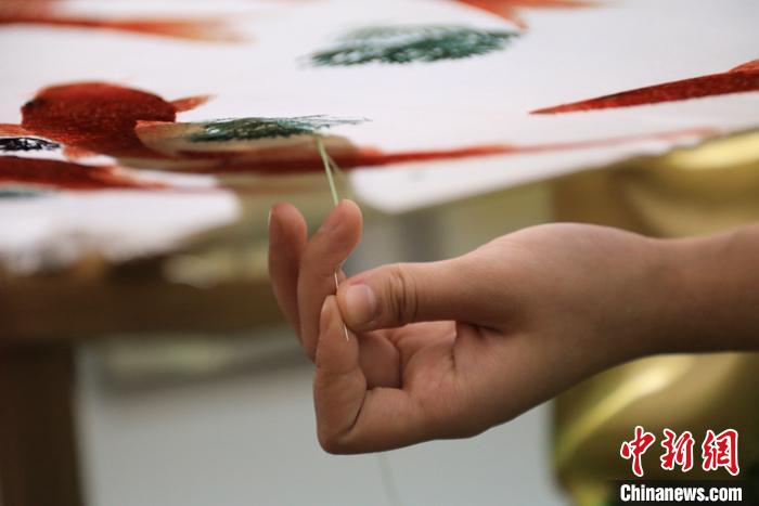 �����P�ČW(xu��)�����������C��Ʒ������С��(qi��ng) �z