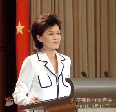 �⽻���°l(f��)���˾Ͳت��M����܊Ʒ���ڵȴ���(�D)